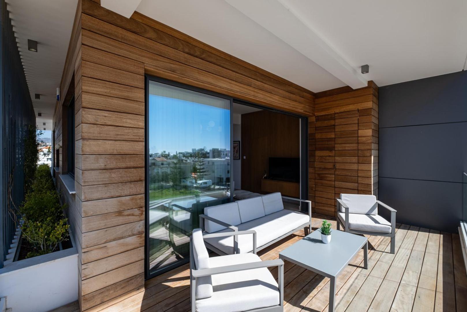 Apartment Hightre Building Iii